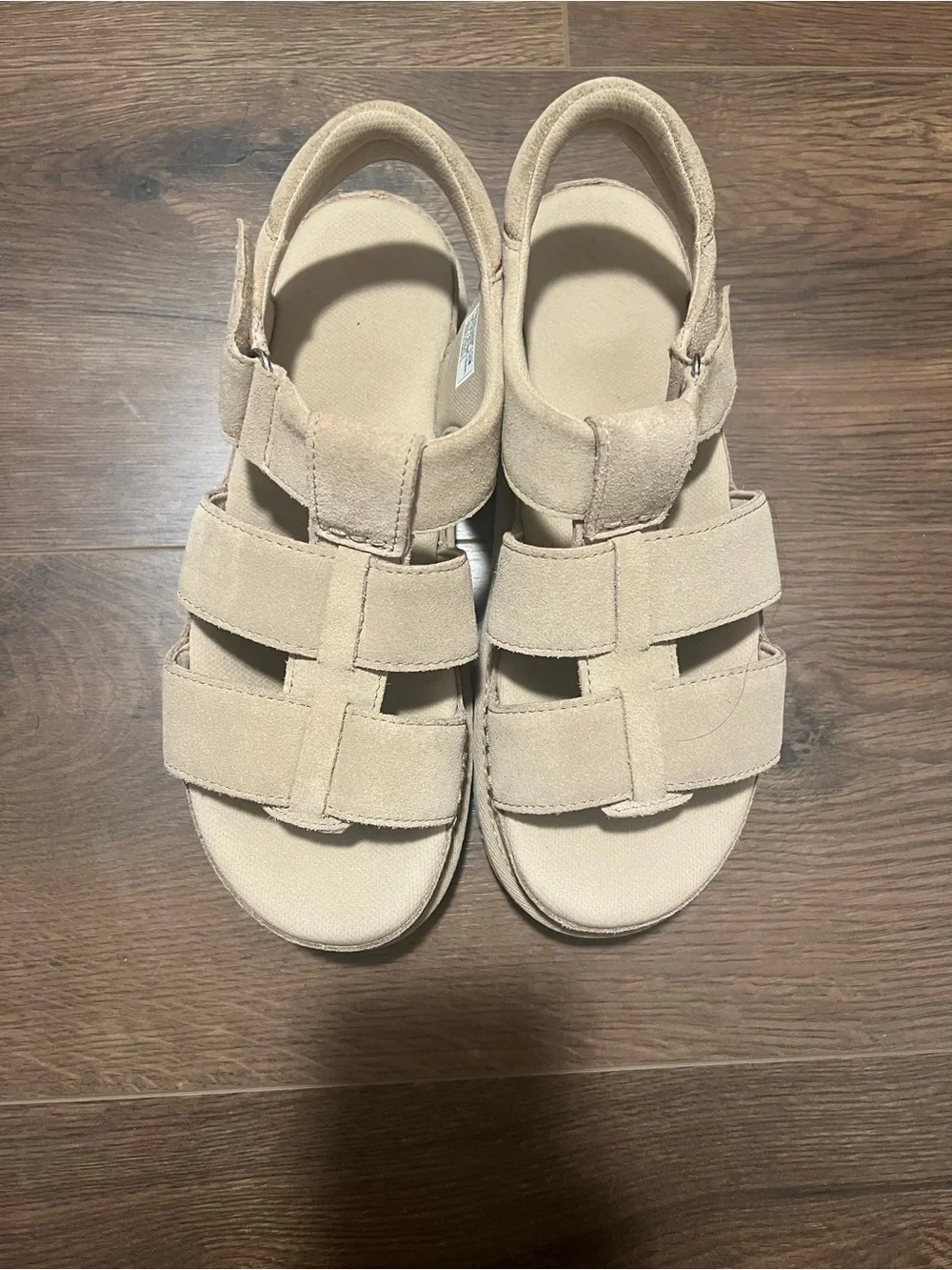 UGG Goldenstrap Platform in Tan Sandals